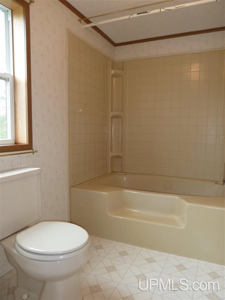 16495 Torro Road Chassell, MI 49916 - Photo 10 of 21 Gallery Image 10