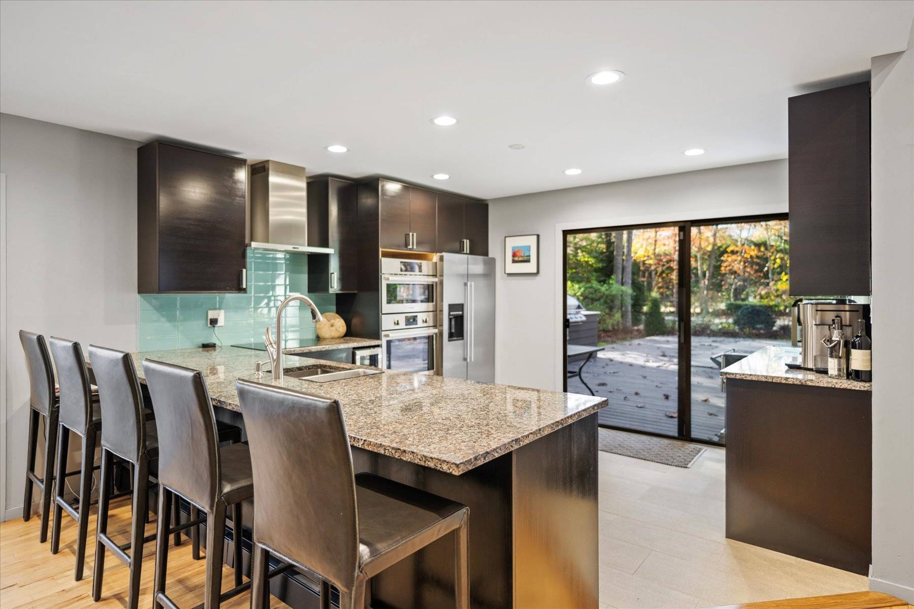 25 North Quarter Road Westhampton, NY 11977 - Photo 9 of 27 a kitchen with granite countertop lots of counter top space