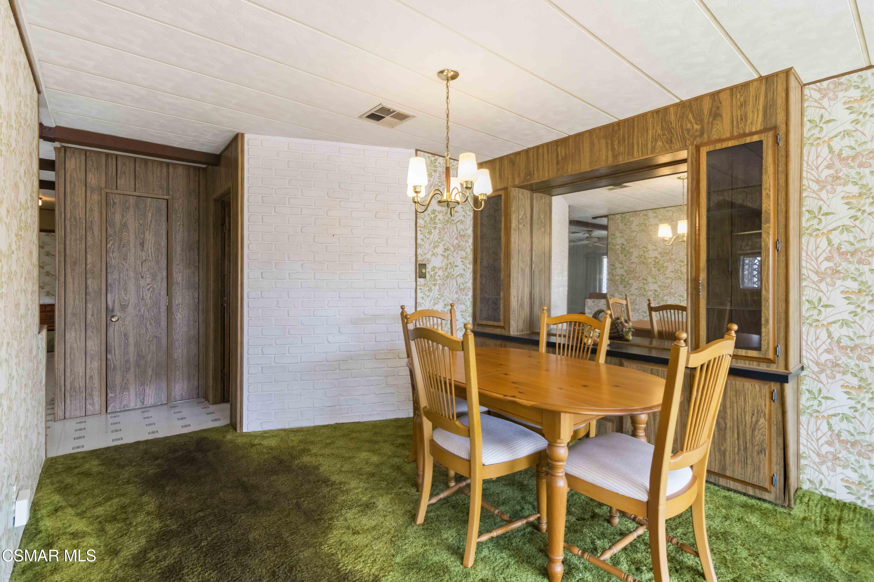 195 Tierra Rejada Road, Unit 201 Simi Valley, CA 93065 - Photo 20 of 50 0029