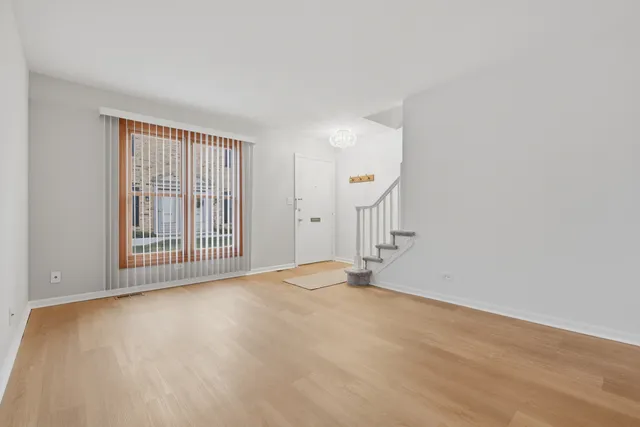 $2,150 | 1746 Sessions Walk, Unit 1746, Hoffman Estates, IL 60169