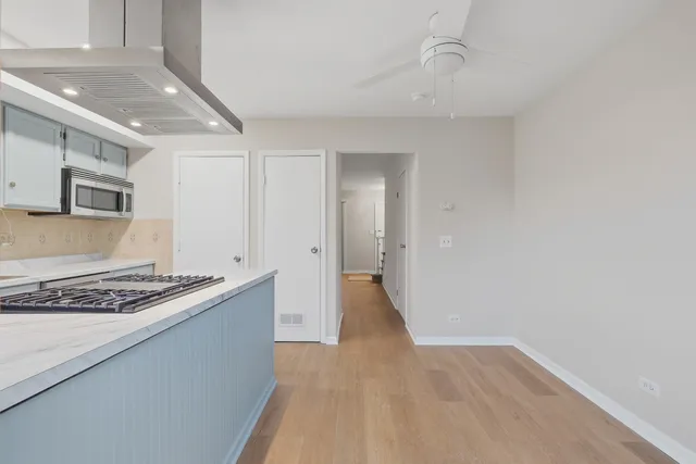 $2,150 | 1746 Sessions Walk, Unit 1746, Hoffman Estates, IL 60169