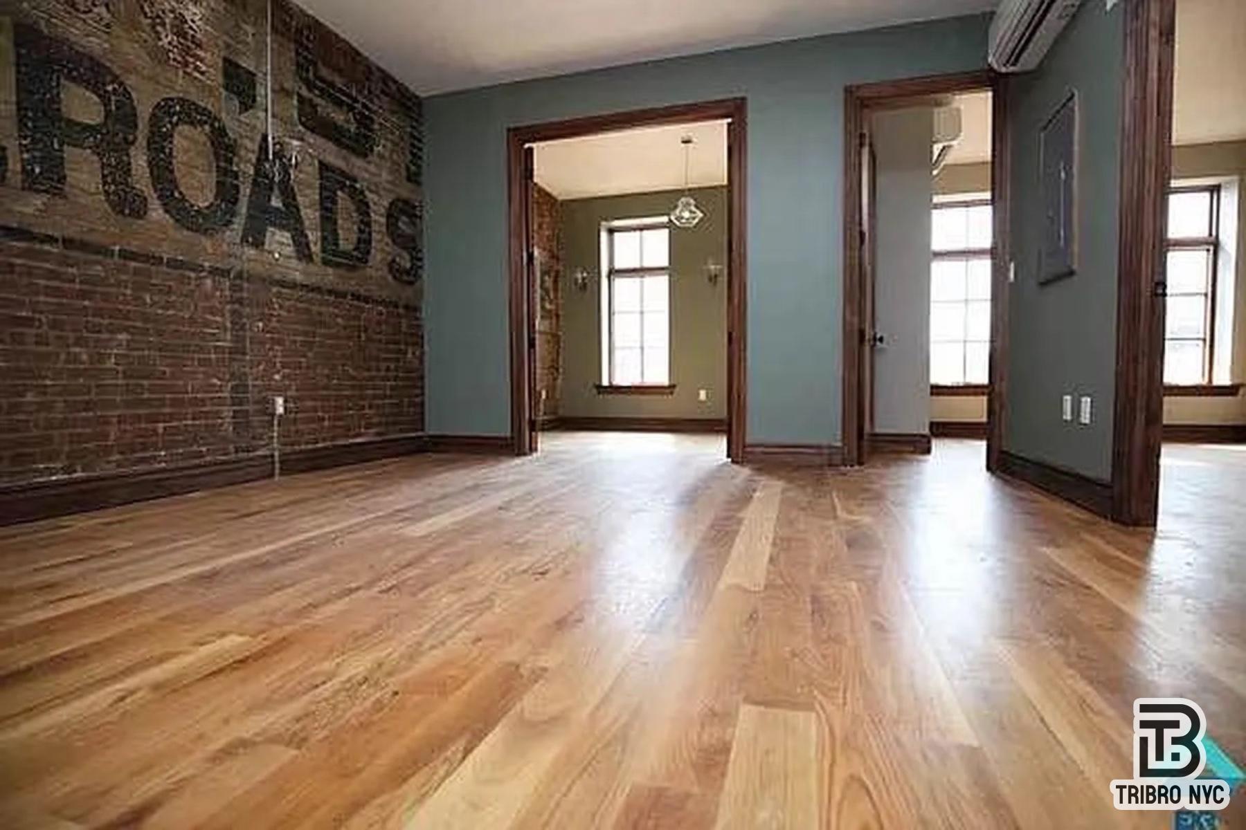 57 Grand Street, Unit 4A Brooklyn, NY 11249 - Photo 2 of 5 Photo 2