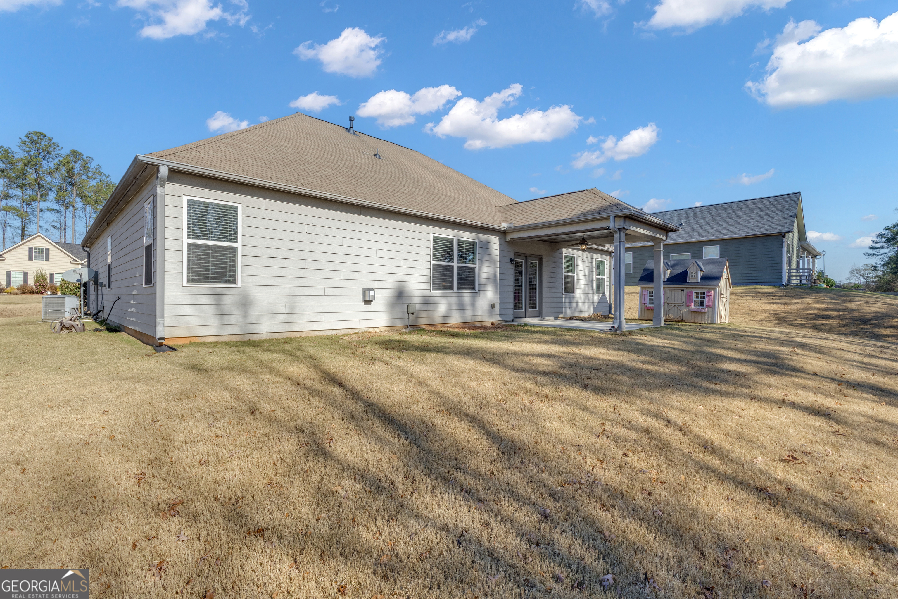 170 Savannah Drive Senoia, GA 30276 - Photo 39 of 60 a front view of house with yard