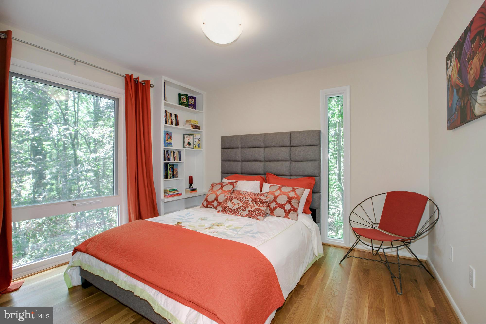2415 Andorra Place Reston, VA 20191 - Photo 14 of 30 Bedroom