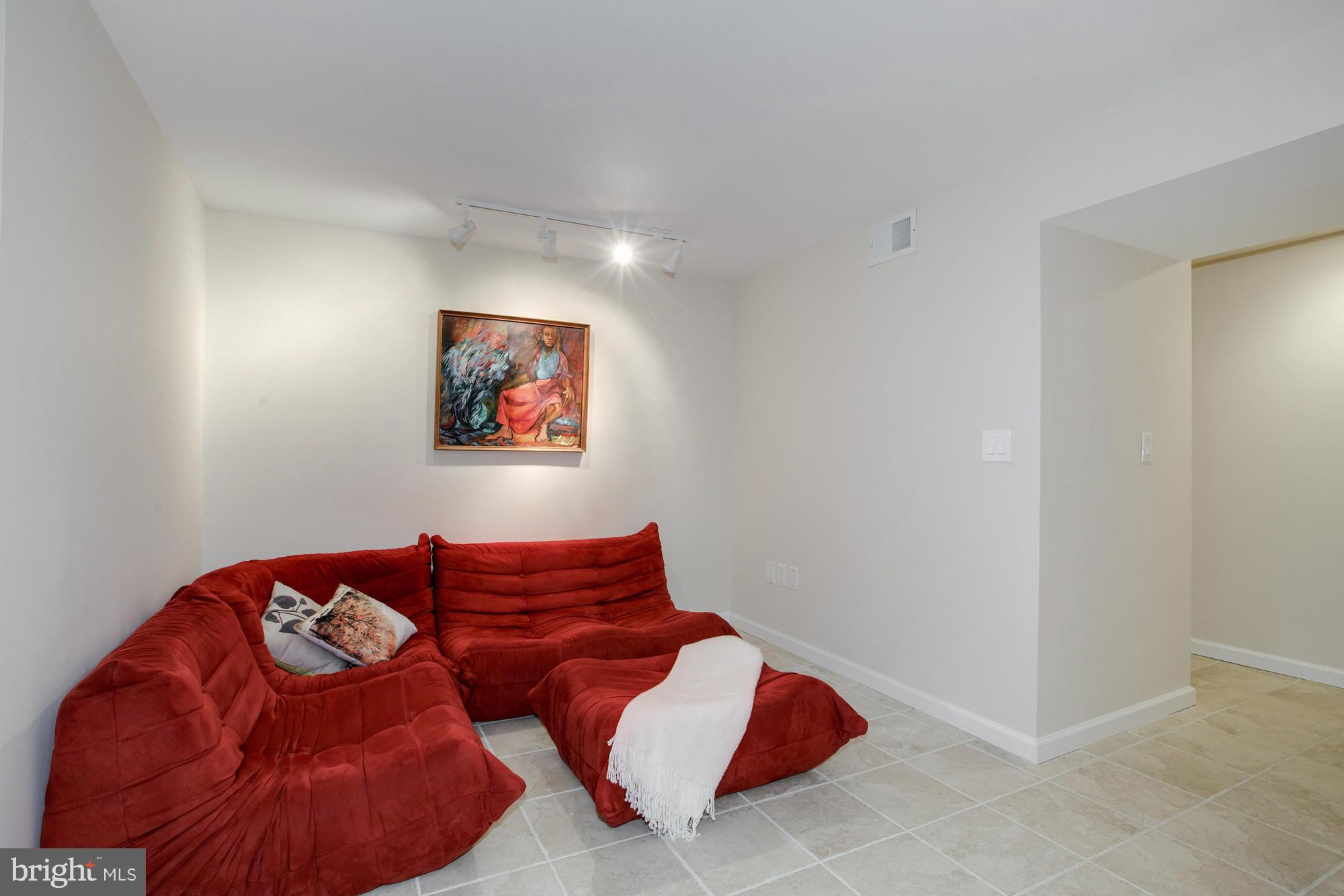 2415 Andorra Place Reston, VA 20191 - Photo 24 of 30 Basement