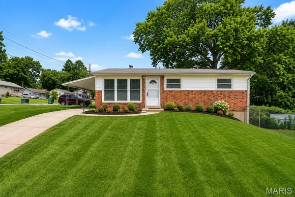 $214,900 | 7834 Fleta Street, St. Louis, MO 63123
