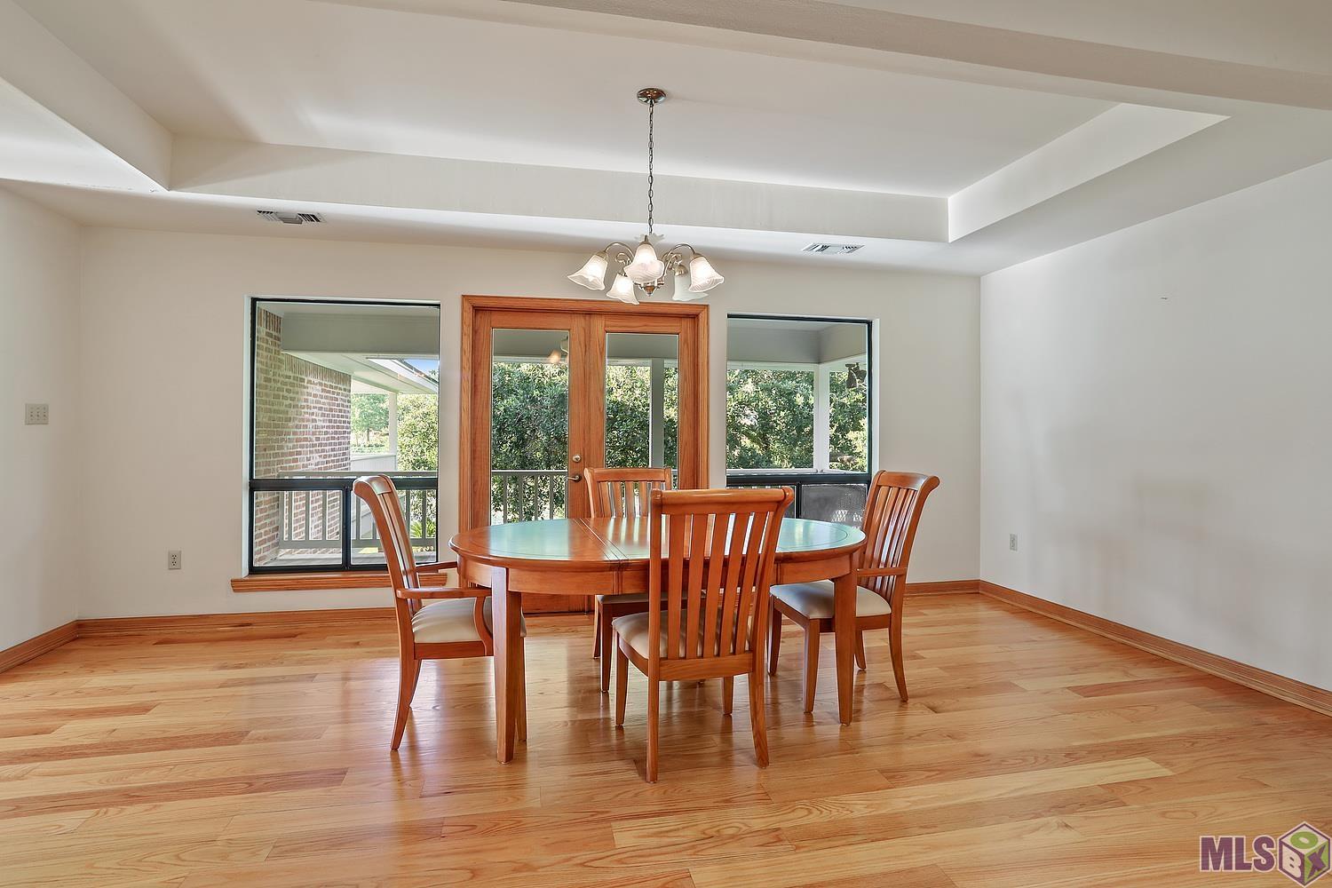 11675 Rue De Tonti Baton Rouge, LA 70810 - Photo 16 of 32 Dining Room