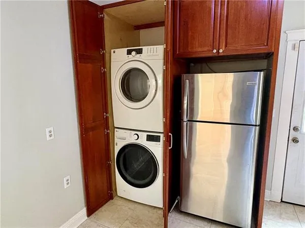 $1,800 | 1116 Napoleon Avenue, New Orleans, LA 70115