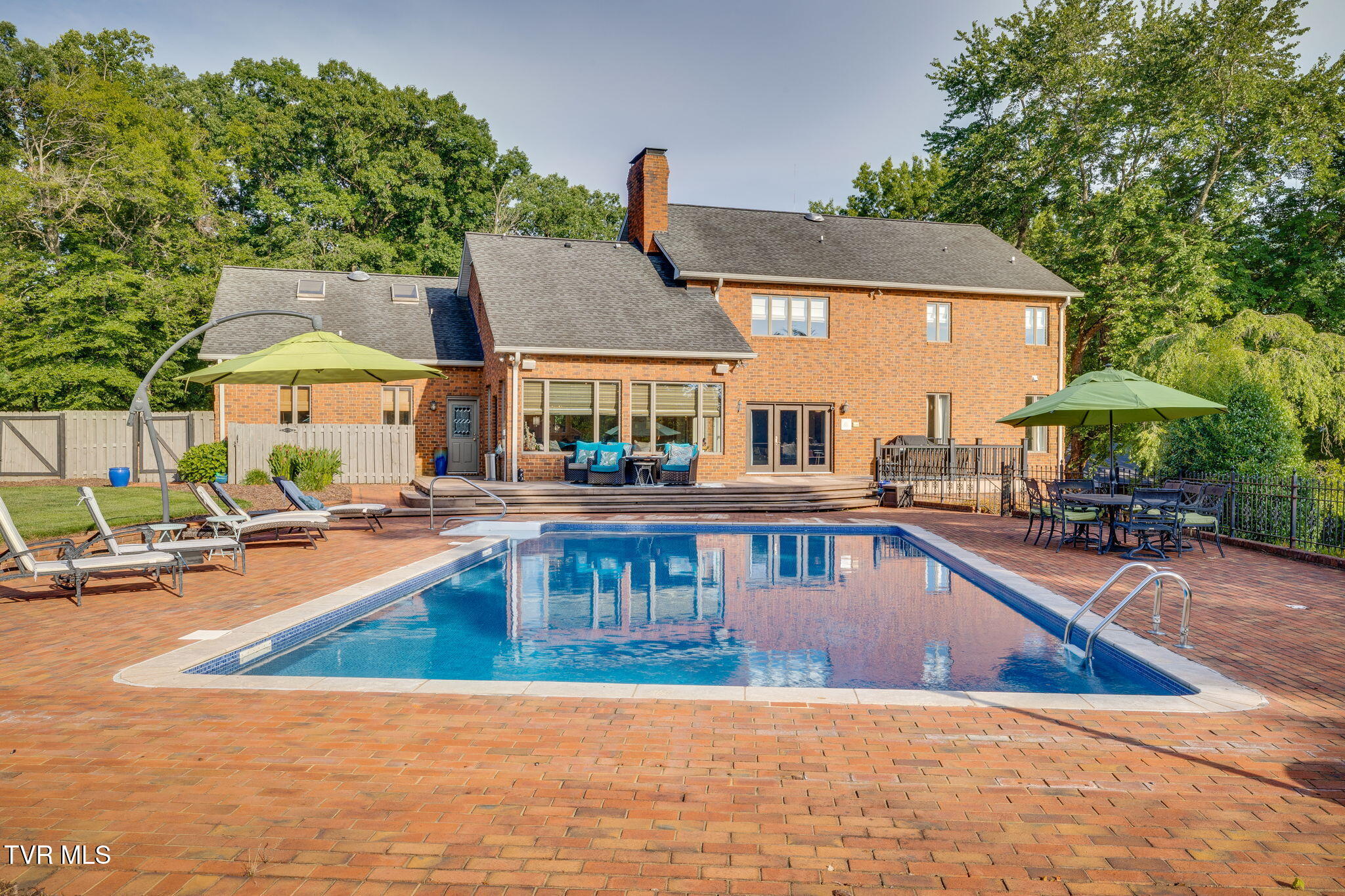 704 Chippendale Road Kingsport, TN 37660 - Photo 84 of 95 077