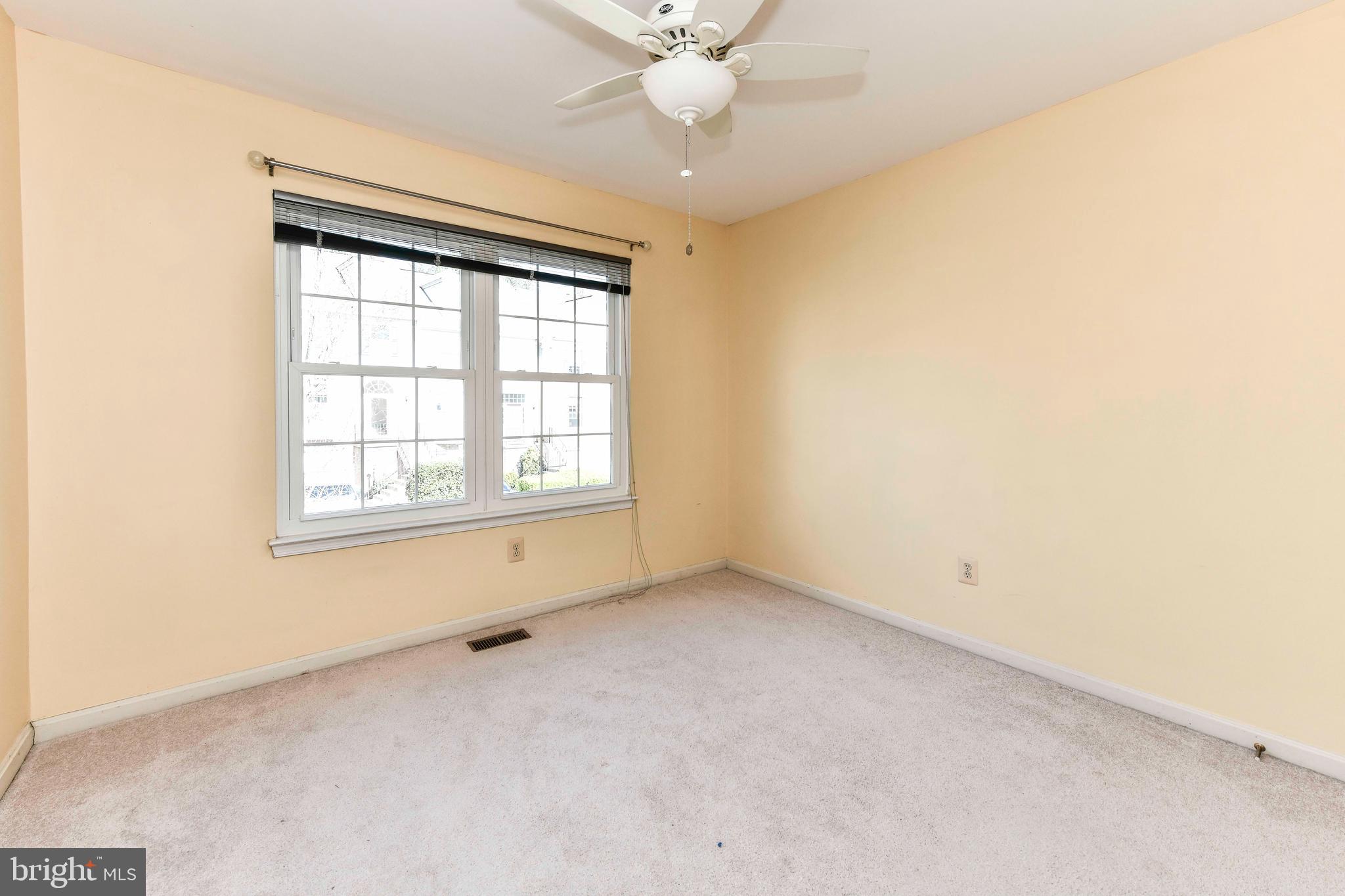 5705 Clapham Road Alexandria, VA 22315 - Photo 31 of 44