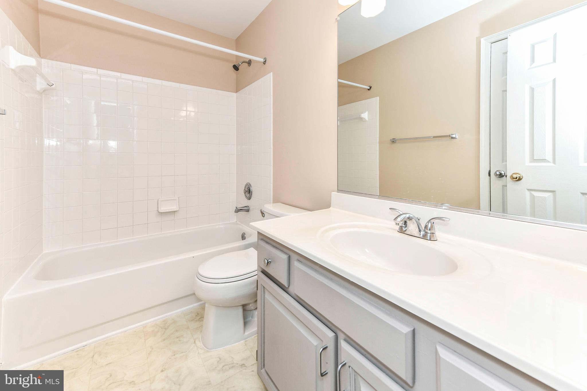 5705 Clapham Road Alexandria, VA 22315 - Photo 32 of 44
