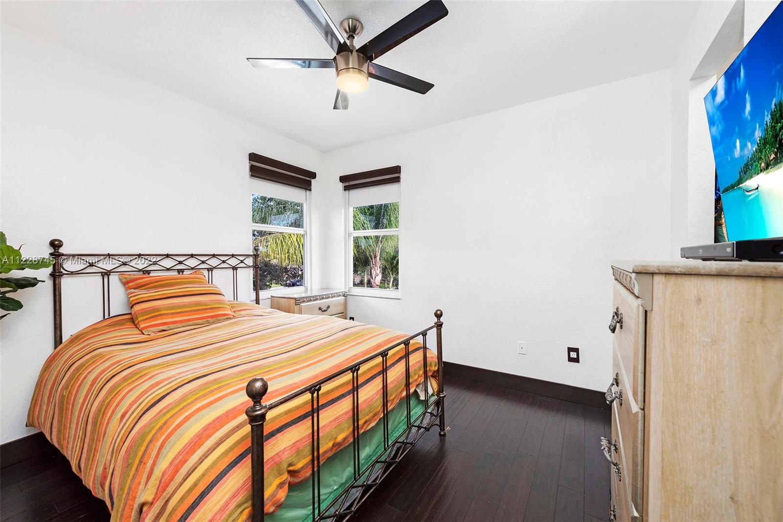 4556 Southwest 186th Way Miramar, FL 33029 - Photo 25 of 55