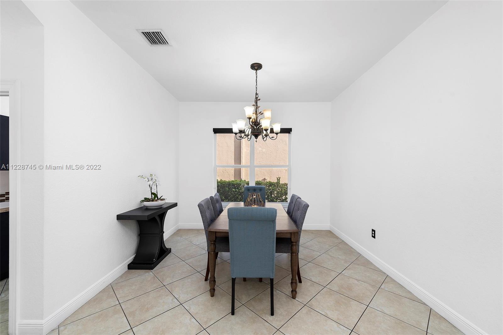 4556 Southwest 186th Way Miramar, FL 33029 - Photo 33 of 55