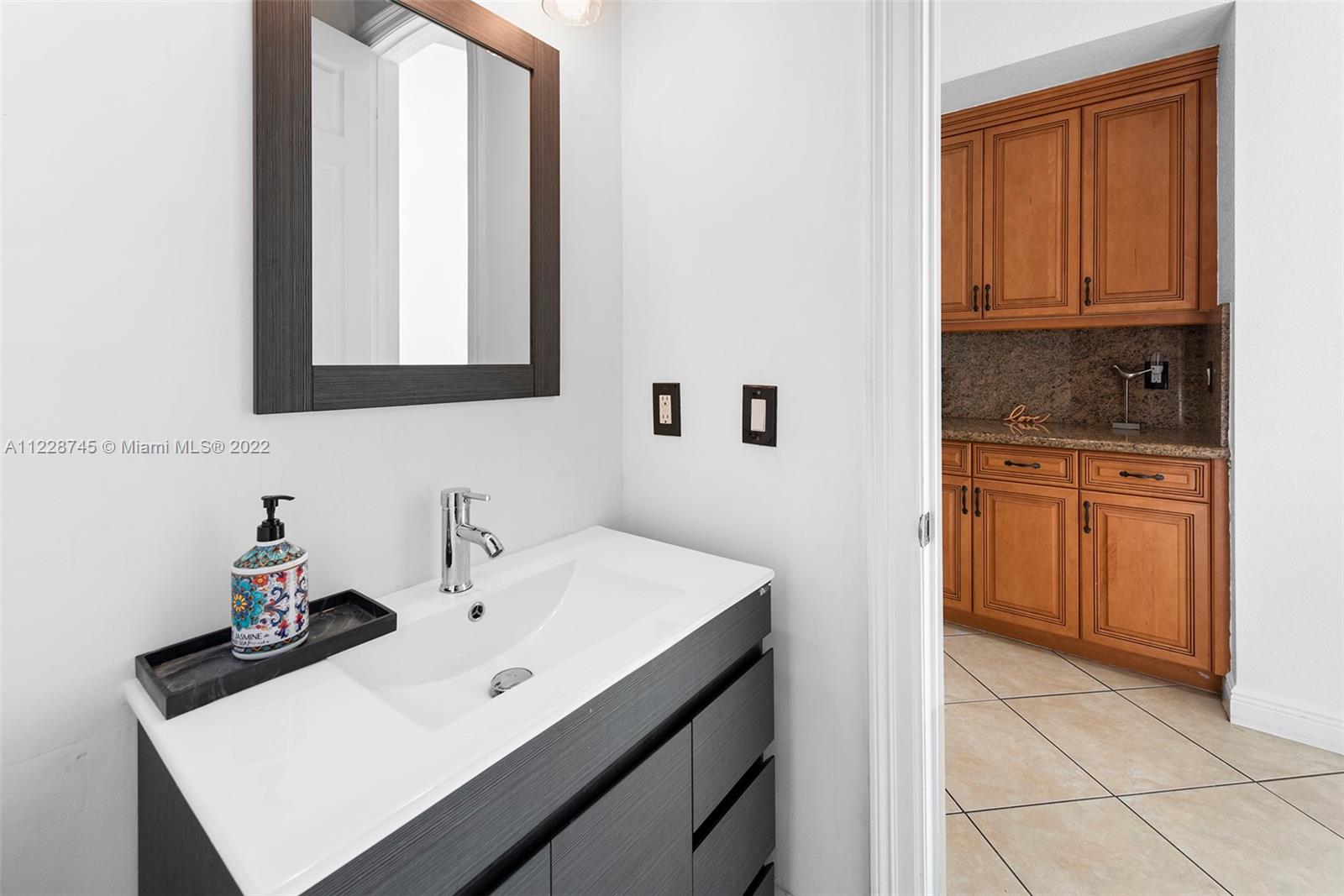 4556 Southwest 186th Way Miramar, FL 33029 - Photo 38 of 55