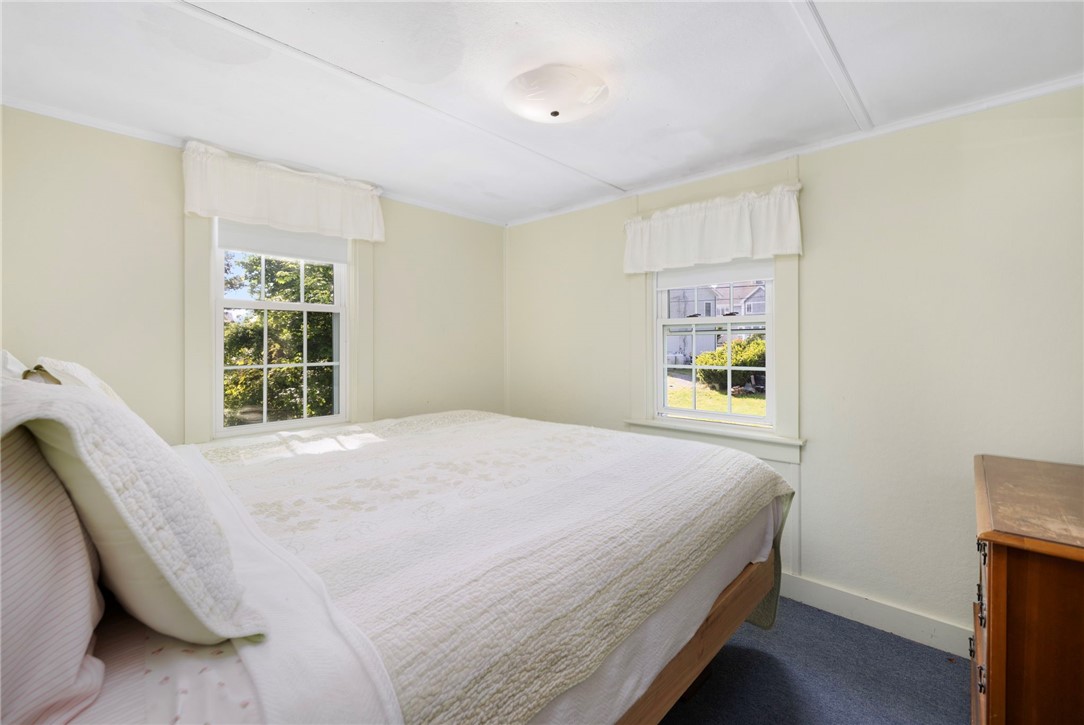 12 Nassau Road Narragansett, RI 02882 - Photo 37 of 43