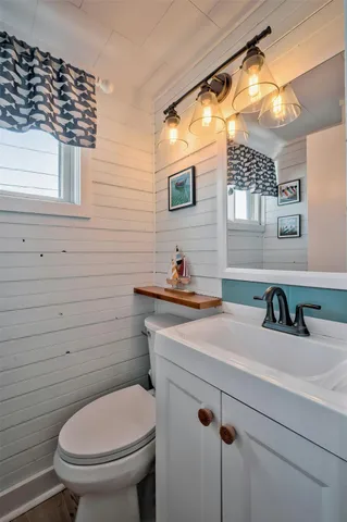 $670,000 | 78 Bayview Avenue, Unit 21 AND #22, Ocean Beach, NY 11770