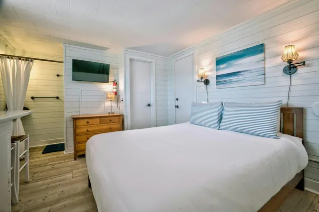 $670,000 | 78 Bayview Avenue, Unit 21 AND #22, Ocean Beach, NY 11770