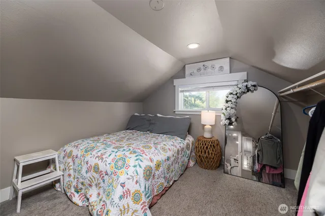 $1,055,000 | 11334 Farm To Market Road, Mount Vernon, WA 98273