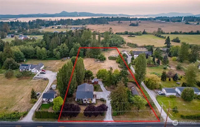 $1,055,000 | 11334 Farm To Market Road, Mount Vernon, WA 98273