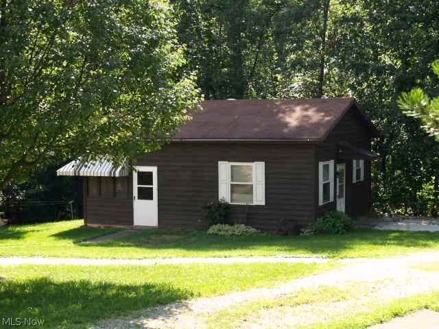 630 Oak Grove Road Walker, WV 26180 - Photo 7 of 25
