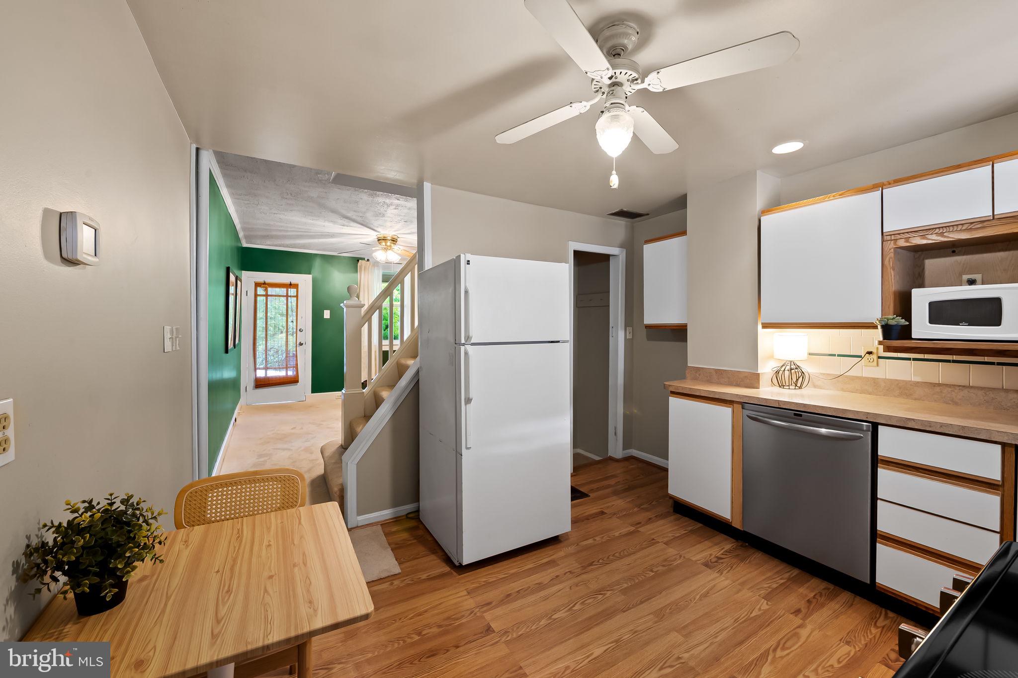 3432 Roland Avenue Baltimore, MD 21211 - Photo 11 of 28 kitchen
