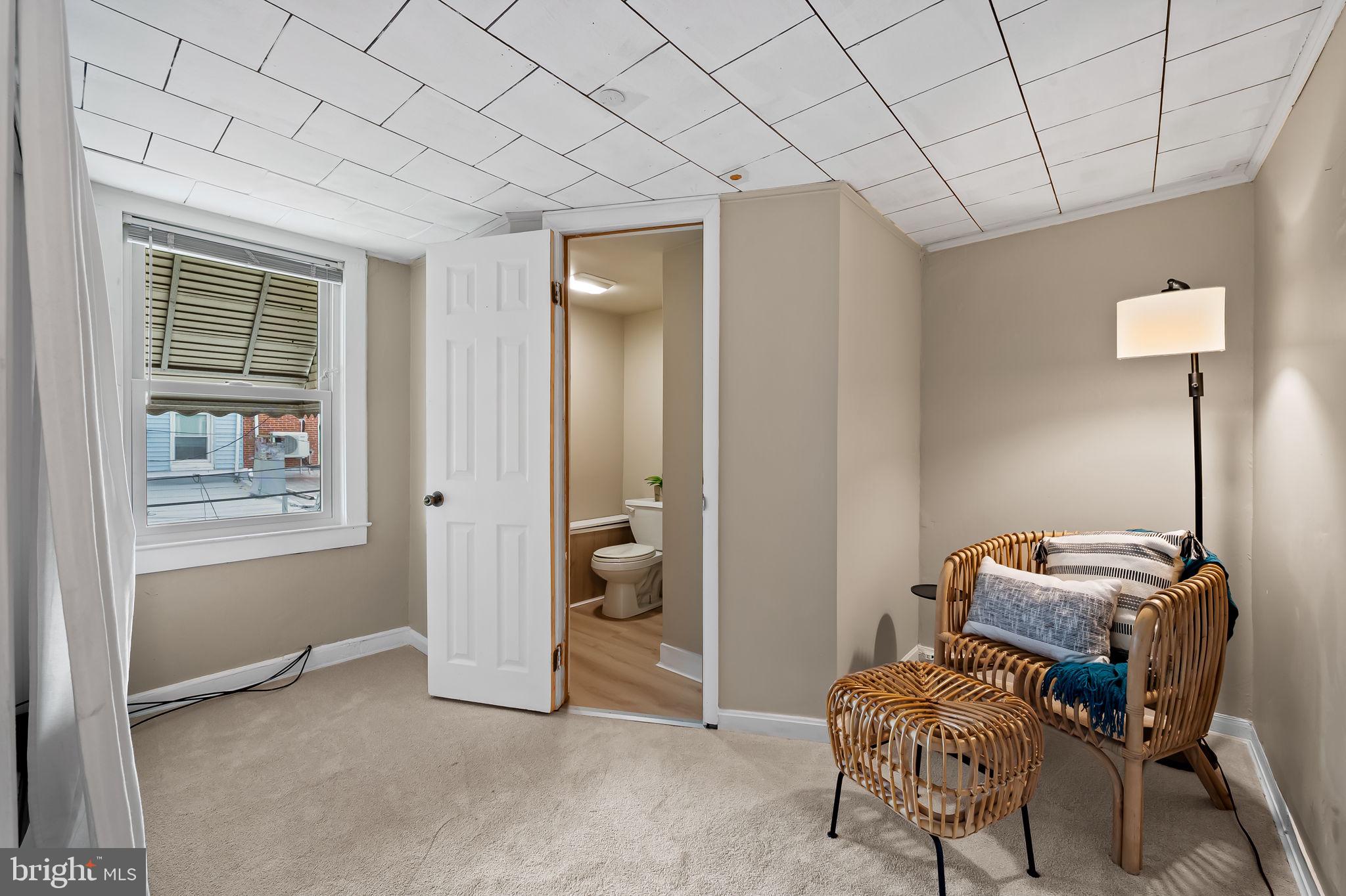 3432 Roland Avenue Baltimore, MD 21211 - Photo 16 of 28 extra space on second floor