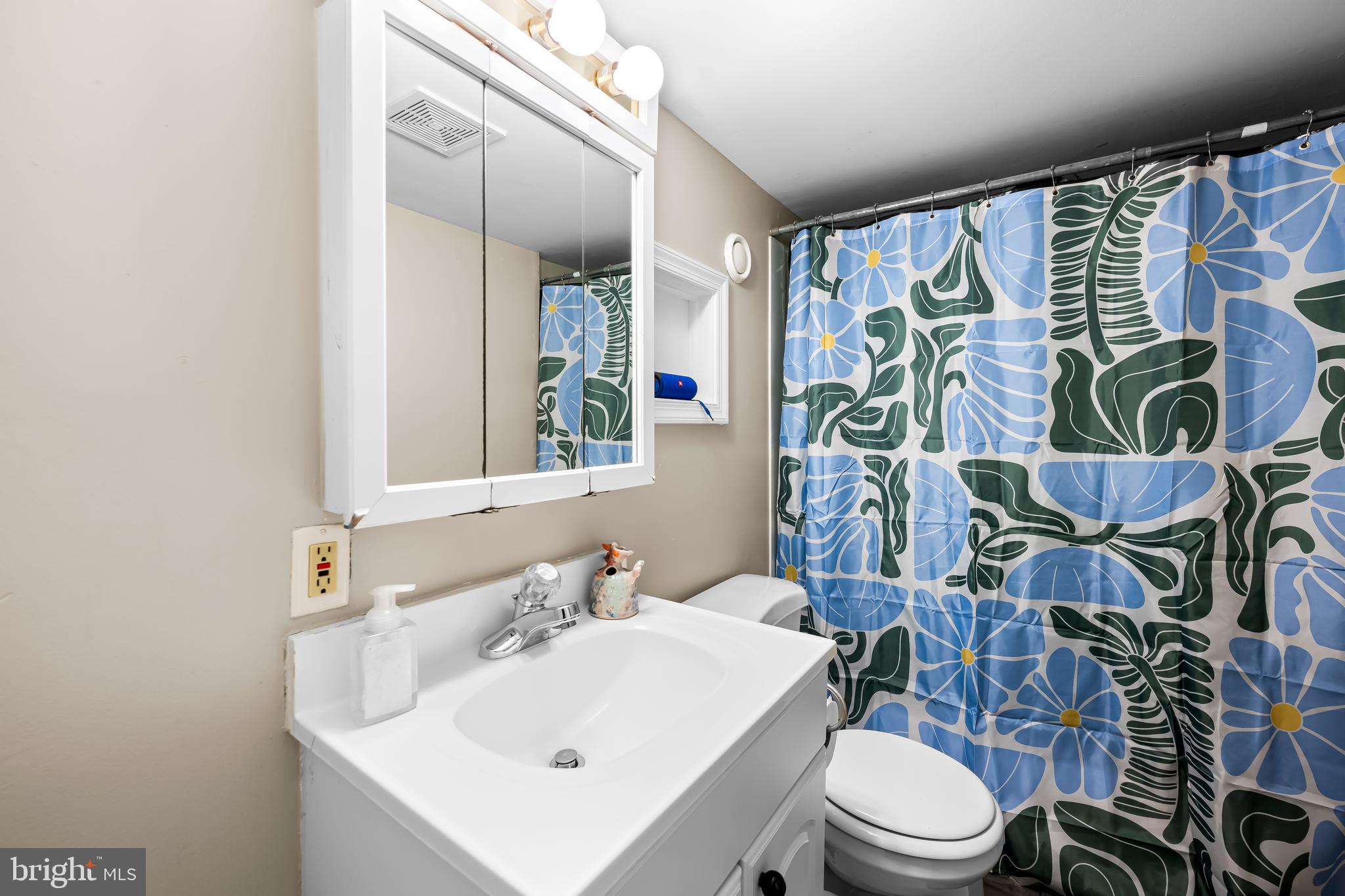3432 Roland Avenue Baltimore, MD 21211 - Photo 25 of 28 full bath in lower level