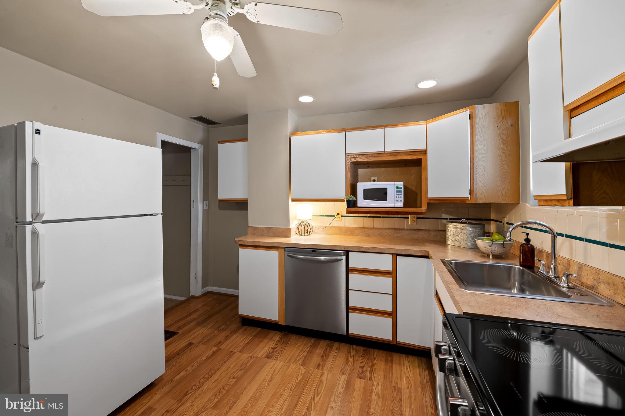3432 Roland Avenue Baltimore, MD 21211 - Photo 8 of 28