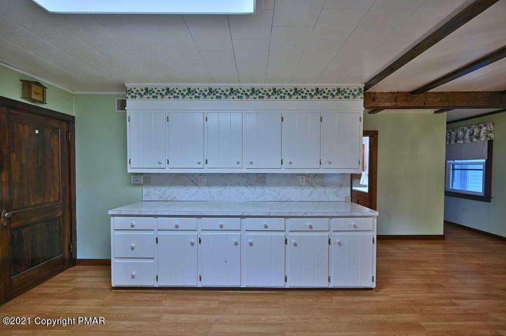 683 Gilbert Road Gilbert, PA 18331 - Photo 17 of 55 Kitchen / Dining