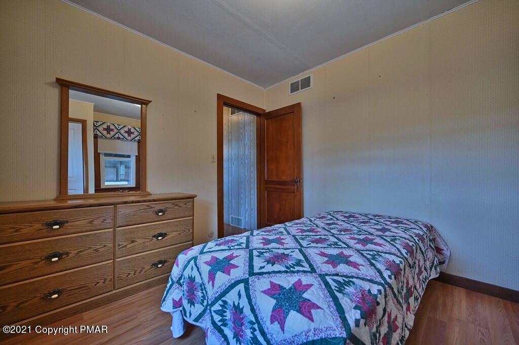 683 Gilbert Road Gilbert, PA 18331 - Photo 29 of 55 Bedroom 1