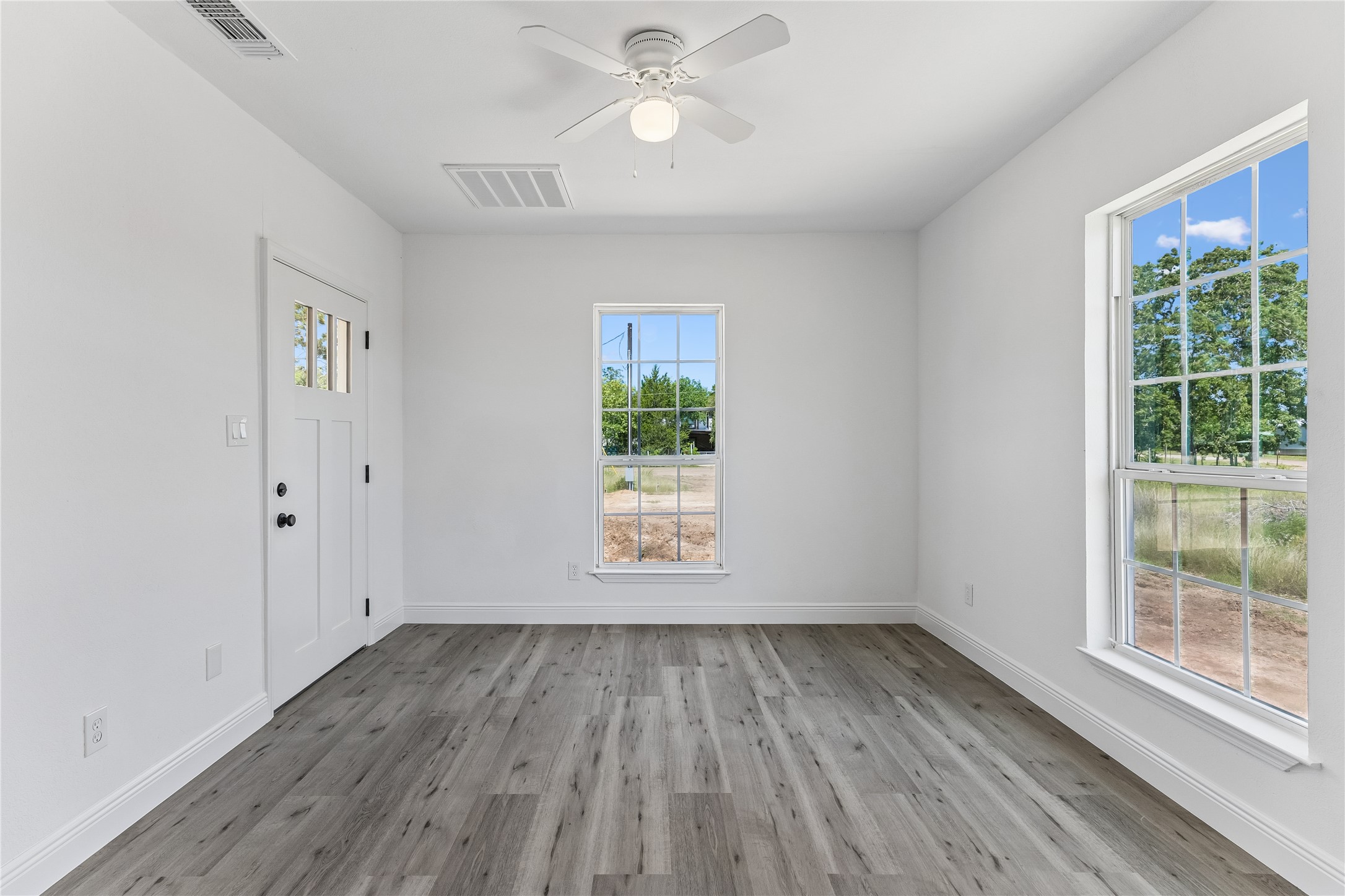 255 Foothill Road Bastrop, TX 78602 - Photo 11 of 27