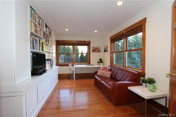 $14,500 | 114 Mt Pleasant Avenue, Mamaroneck, NY 10543