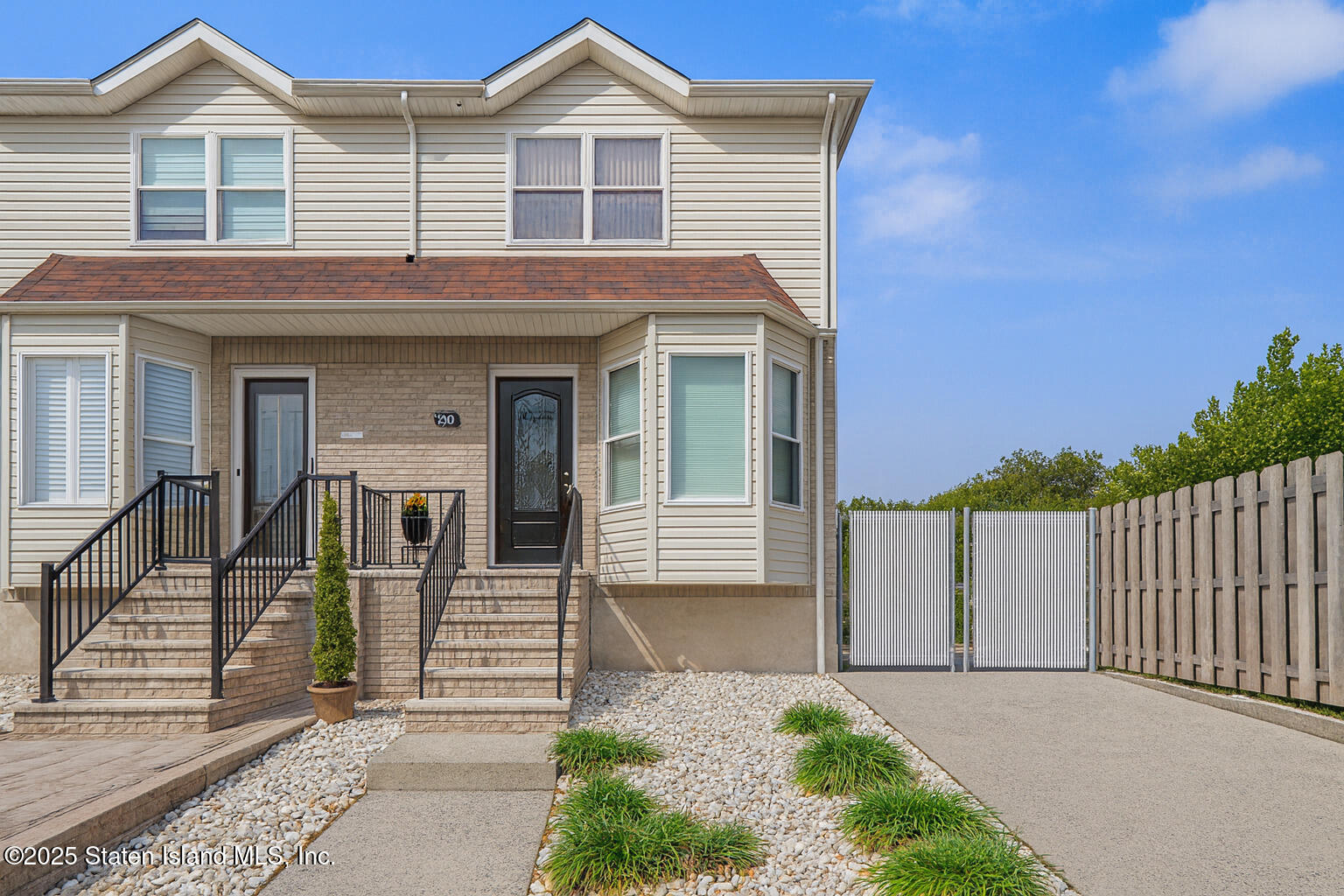 342 Chelsea Street Staten Island, NY 10307 - Photo 1 of 35 a front view of a house with a porch
