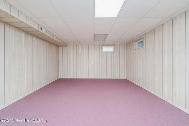 a view of empty room
