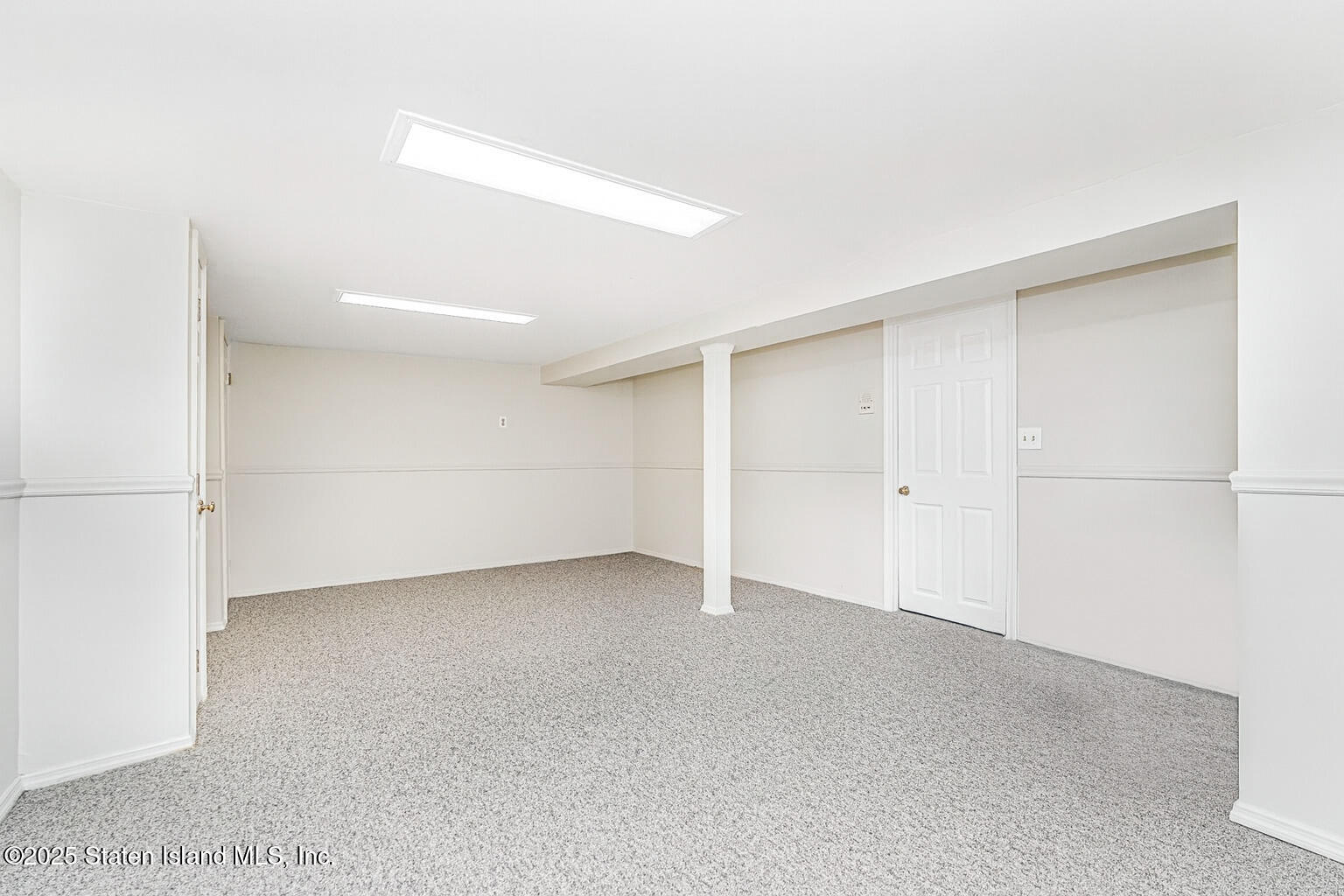 342 Chelsea Street Staten Island, NY 10307 - Photo 29 of 35 a view of an empty room