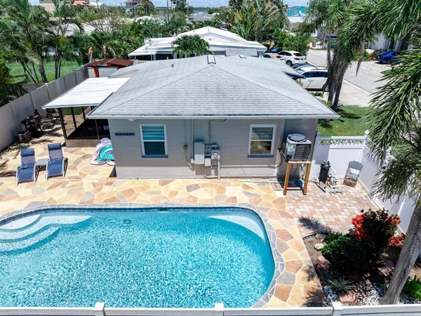 $5,200 | 230 144th Avenue, Madeira Beach, FL 33708