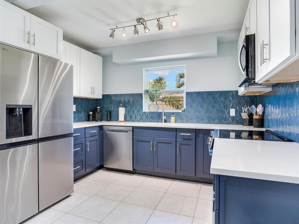 230 144th Avenue Madeira Beach, FL 33708 - Photo 4 of 50