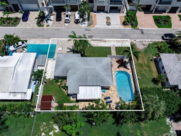 $5,200 | 230 144th Avenue, Madeira Beach, FL 33708