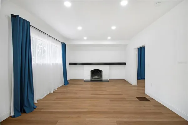 $1,875 | 1024 East Crenshaw Street, Unit A, Tampa, FL 33604