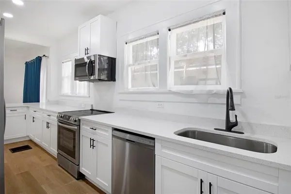 $1,875 | 1024 East Crenshaw Street, Unit A, Tampa, FL 33604