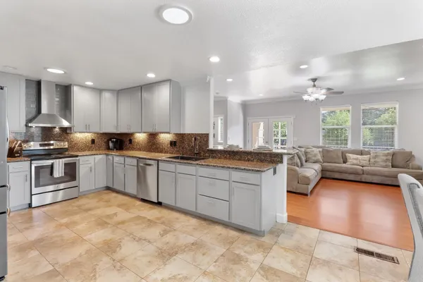 $625,000 | 5106 McKinney Way, Carmichael, CA 95608