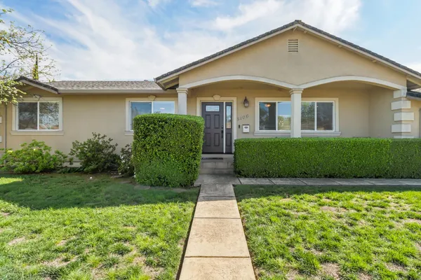 $625,000 | 5106 McKinney Way, Carmichael, CA 95608