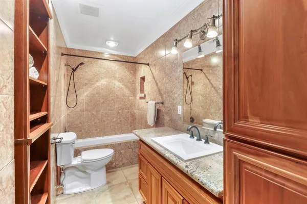 $625,000 | 5106 McKinney Way, Carmichael, CA 95608