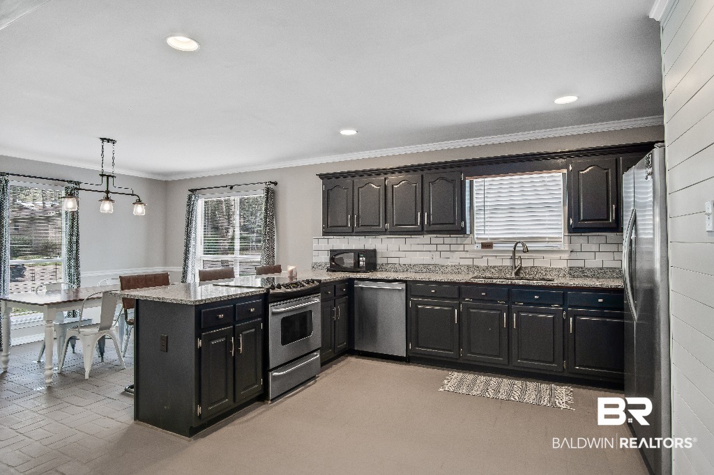 244 Montclair Loop Daphne, AL 36526 - Photo 4 of 16