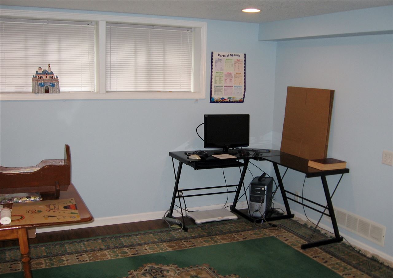 2525 Randall Road Fort Wayne, IN 46804 - Photo 26 of 36