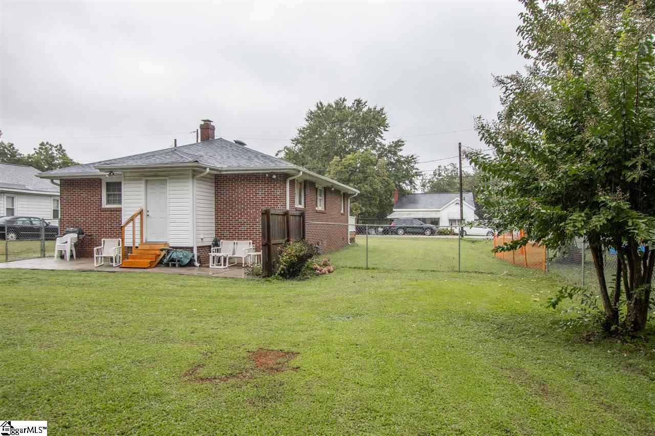 108 Bennett Street Greer, SC 29651 - Photo 16 of 16 Gallery Image 16