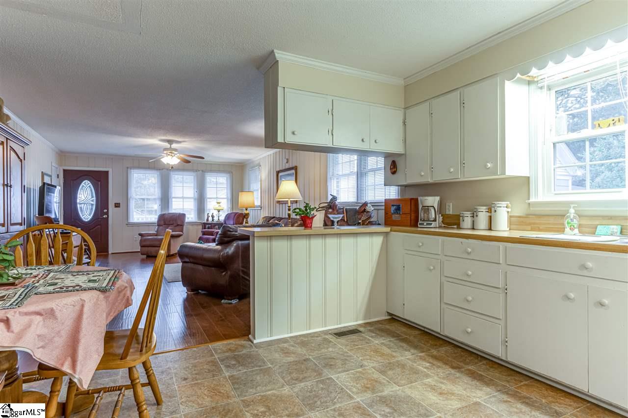 108 Bennett Street Greer, SC 29651 - Photo 8 of 16 Gallery Image 8