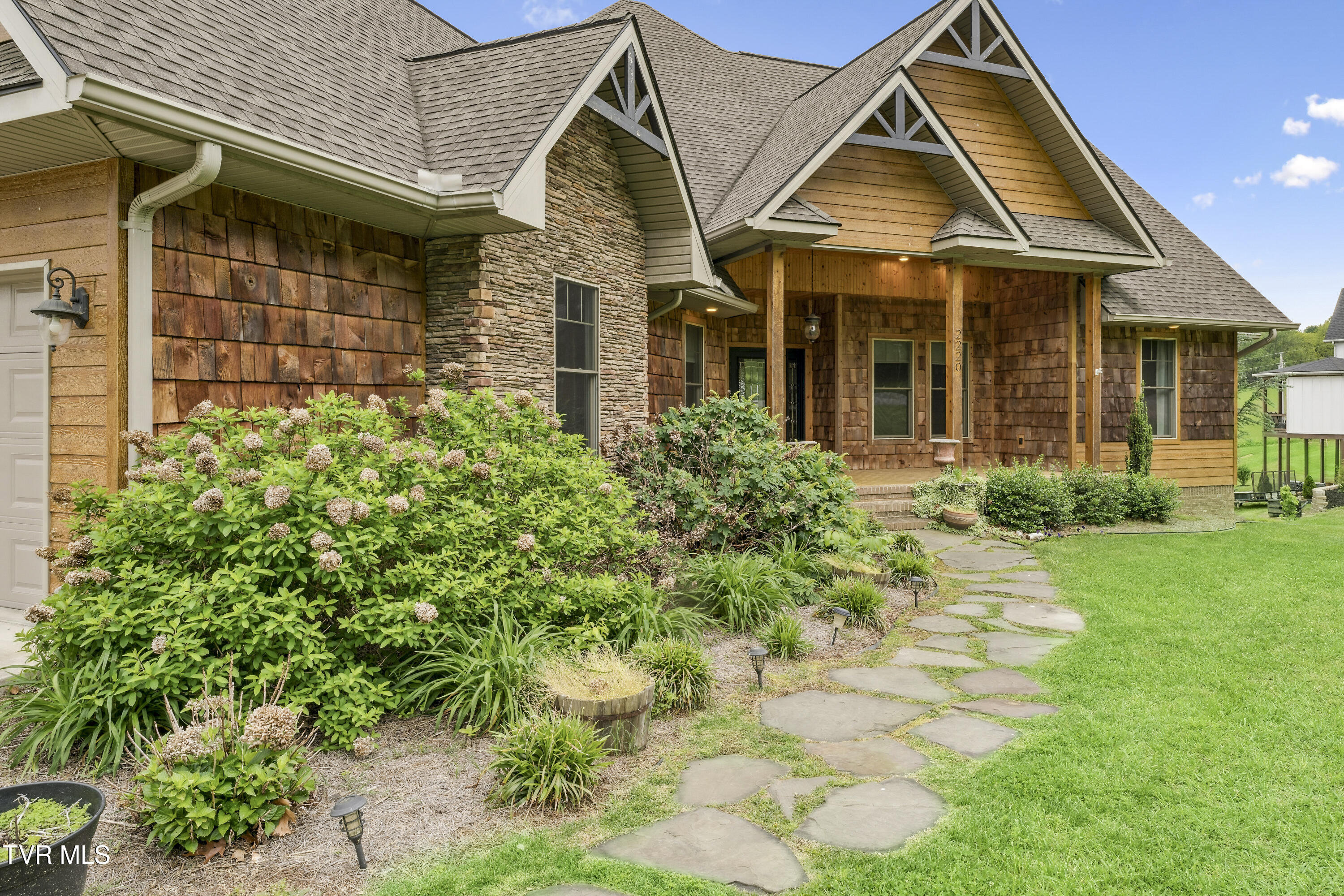 Tusculum-EXTERIORs-15