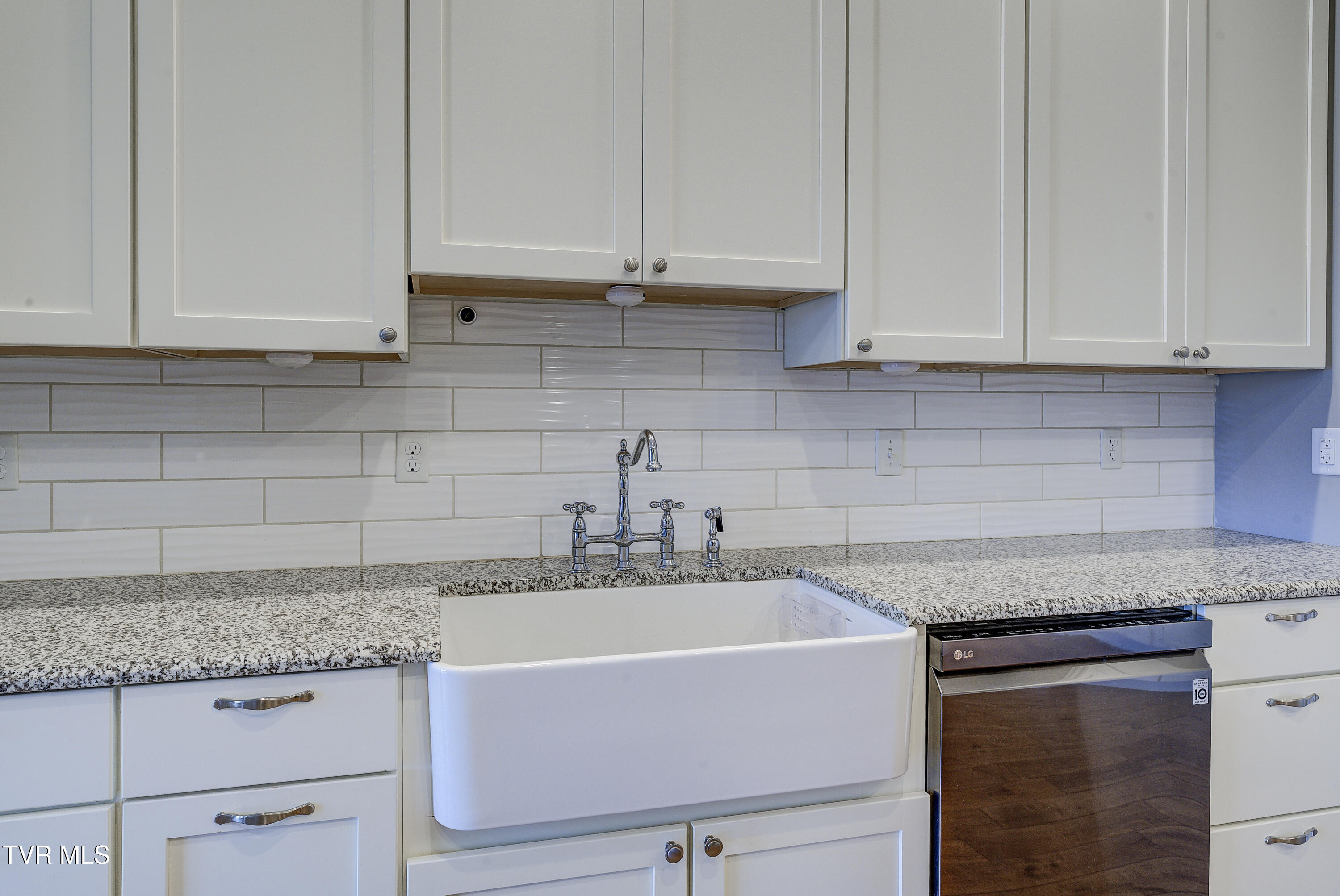 2220 Old Tusculum Road Greeneville, TN 37745 - Photo 22 of 66 Tusculum-INTERIOR-16