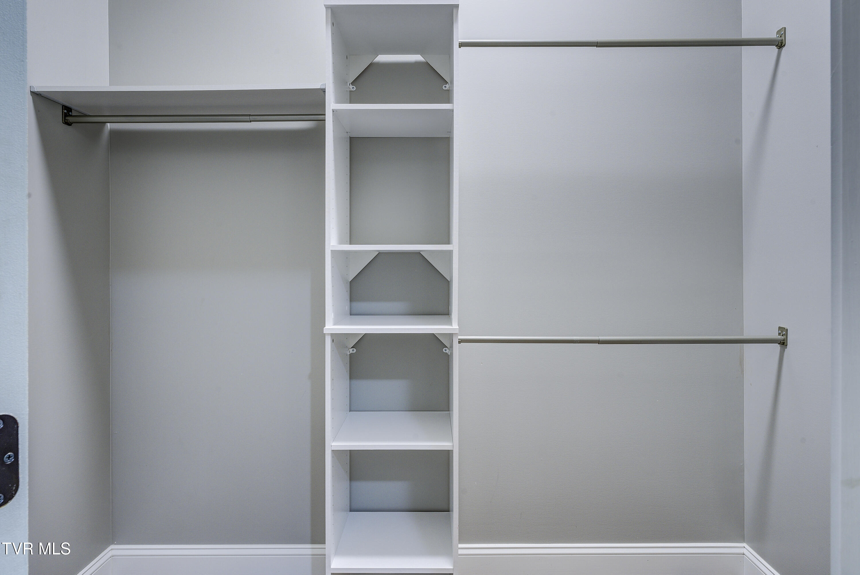 2220 Old Tusculum Road Greeneville, TN 37745 - Photo 34 of 66 Tusculum-INTERIOR-28